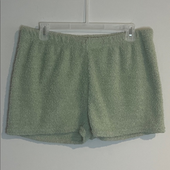 3 Piece Cozy Mint Green Women's Pajama Set with Tank Top, Shorts, and Sweater - Picture 4 of 6